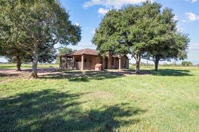 12104 Williams School Rd, Needville, TX 77461 - photo 2