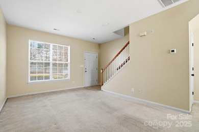 4944 Kotlik Dr, Charlotte, NC 28269 - photo 4