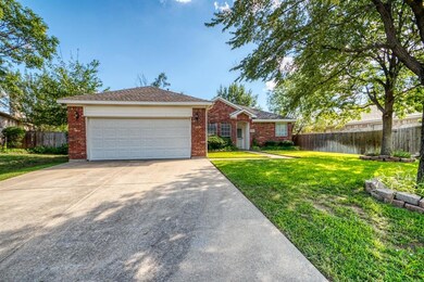 2512 Briar Forest Dr, Denton, TX 76210 - photo 3