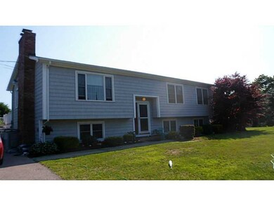 62 Windward Rd, Wakefield, RI 02879 - photo 2