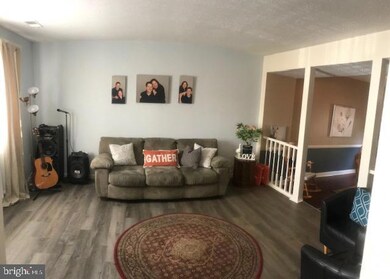 9087 Mcclellan Common, Manassas, VA 20110 - photo 2