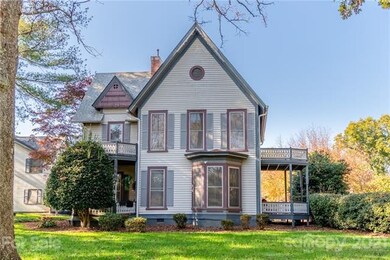 203 Ramsey Ct, Statesville, NC 28677 - photo 4