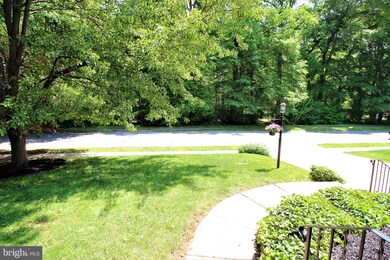 1111 Crestover Rd, Wilmington, DE 19803 - photo 2