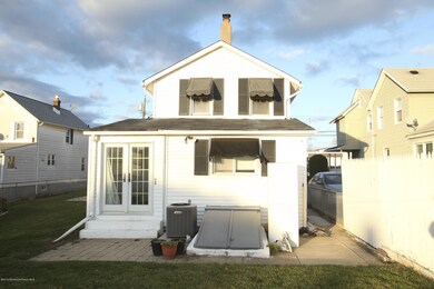 284 Jeffrey St, Long Branch, NJ 07740 - photo 6