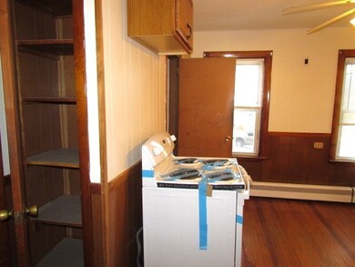 7 May St unit 2, Salem, MA 01970 - photo 3