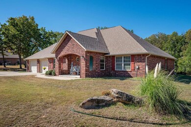 19176 Charleston Point, Shawnee, OK 74801 - photo 3