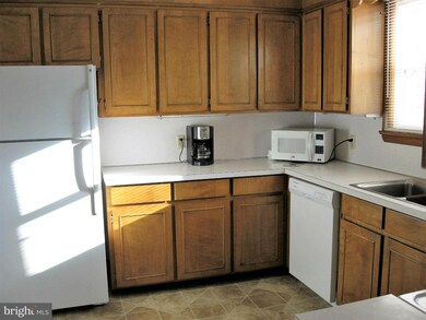 17406 Lexington Ave, Hagerstown, MD 21740 - photo 3