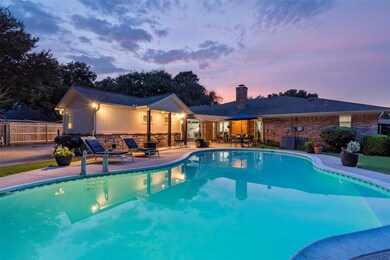 4317 Barcelona Dr, Fort Worth, TX 76133 - photo 2