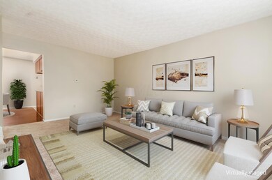 361 W 5th Ave, Columbus, OH 43201 - photo 6