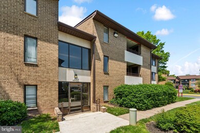 531 Florida Ave unit 102, Herndon, VA 20170 - photo 3