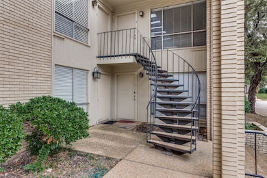 3828 W 7th St, Fort Worth, TX 76107 - photo 7