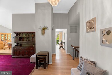 9421 Bethany Place, Montgomery Village, MD 20886 - photo 7