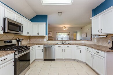 2817 Waterside Trail, Pearland, TX 77584 - photo 3