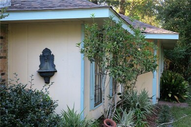 1023 W 17th Ave, Covington, LA 70433 - photo 3