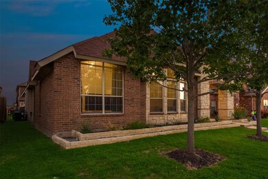 676 Crockett Dr, Lavon, TX 75166 - photo 4