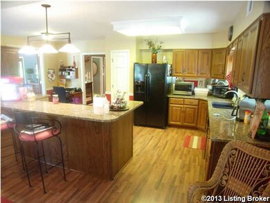 4908 Carpenter Dr, Crestwood, KY 40014 - photo 5