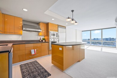 Modern & Clean Gourmet Kitchen