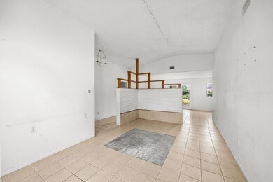 1857 Capri Ln, Seabrook, TX 77586 - photo 5