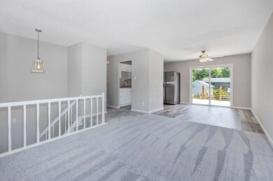 6-LivingRoom