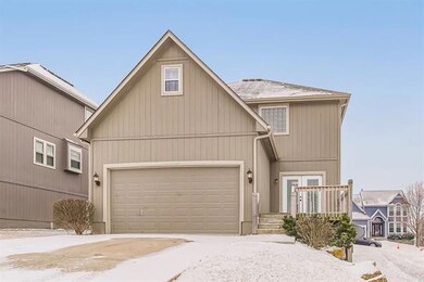 326 Mulberry Dr, Raymore, MO 64083 - photo 4