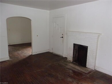 1900 Apex Place, High Point, NC 27260 - photo 3