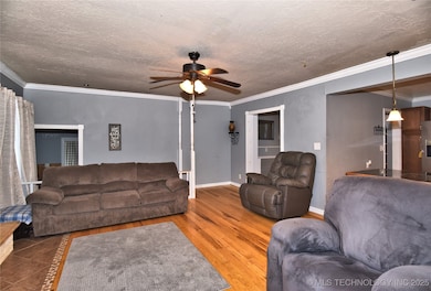 1927 W 41st St, Tulsa, OK 74107 - photo 6