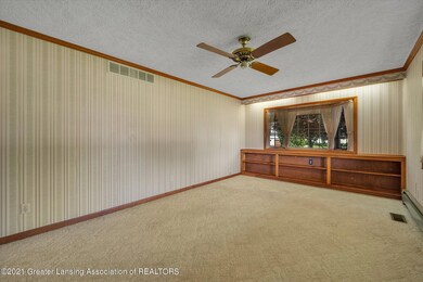 07-11232 W M21-Windowstill Real Estate P