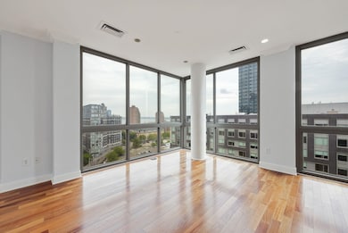 Gull's Cove unit 1220, Jersey City, NJ 07302 - photo 4