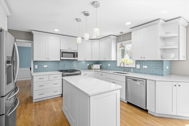 3616 Becket Ln, Naperville, IL 60564 - photo 7