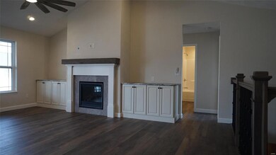 1305 Yeats Ct, O'Fallon, IL 62269 - photo 3