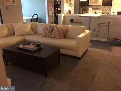 904 Cedar Crest Ct unit B, Edgewood, MD 21040 - photo 2