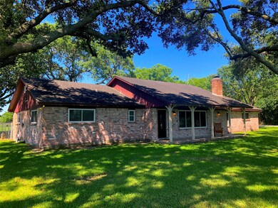 9800 County Road 190, Alvin, TX 77511 - photo 2