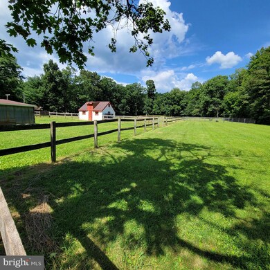 1124 Black Gap Rd, Fayetteville, PA 17222 - photo 5