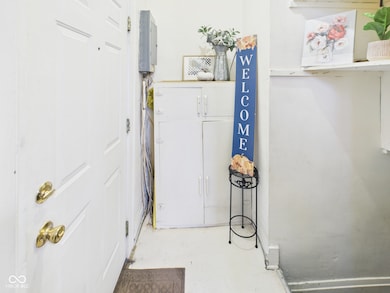 201 E 38th St, Anderson, IN 46013 - photo 2