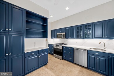 20 Palmer Green Ct, Baltimore, MD 21210 - photo 7