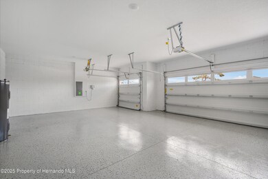 9195 Players Dr, Weeki Wachee, FL 34613 - photo 4