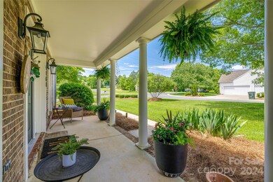 4161 Autumn Cove Dr, Clover, SC 29710 - photo 3