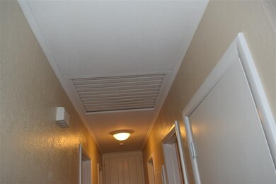 2118 W Elm Ave, Enid, OK 73703 - photo 6