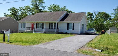 103 Sonya Ln, Bunker Hill, WV 25413 - photo 2