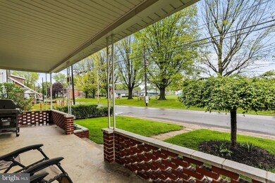 346 S Park Ave, Mercersburg, PA 17236 - photo 5