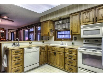 2 Eugene Ln, Bella Vista, AR 72715 - photo 7