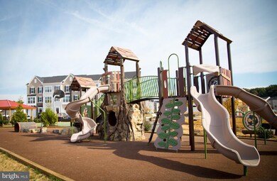 837 Pencoast Dr, Purcellville, VA 20132 - photo 2