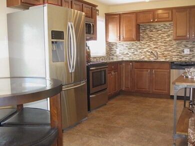 Kitchen2