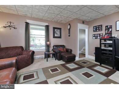 579 Beacon Ave, Paulsboro, NJ 08066 - photo 5