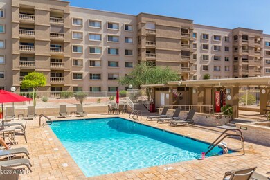0029-Scottsdale Shadows 16