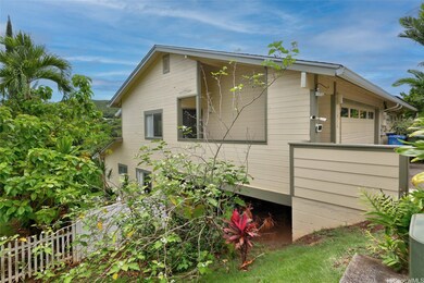 DUPLEX with LARGE STORAGE AREA under the house