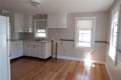 24 Pierce St, Gardiner, ME 04345 - photo 5