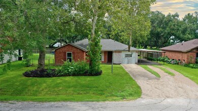 3421 Needville Ave, Needville, TX 77461 - photo 2