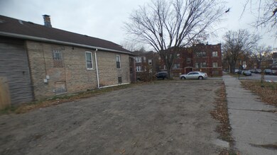 6401 S Whipple St, Chicago, IL 60629 - photo 5