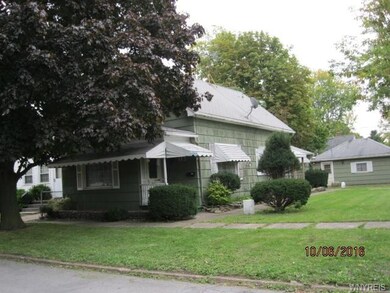 113 10th Ave, North Tonawanda, NY 14120 - photo 2